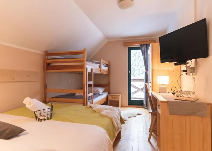 Brunarica Hiša za goste